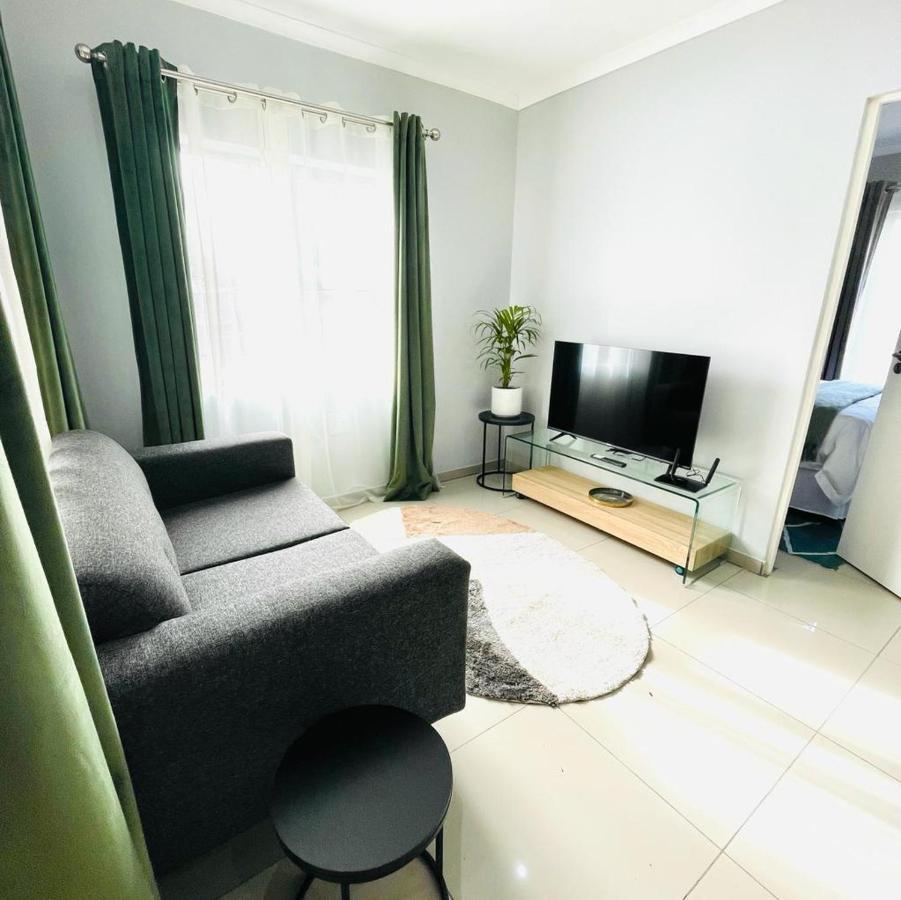 Trendy, Comfortable 1 Bedroom Apartments In Mthatha Buitenkant foto