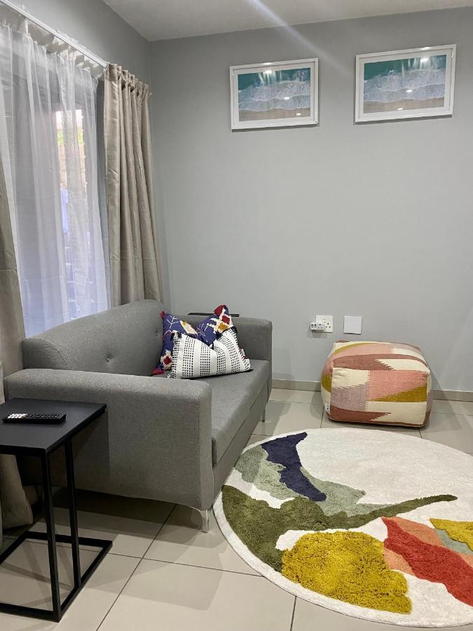 Trendy, Comfortable 1 Bedroom Apartments In Mthatha Buitenkant foto