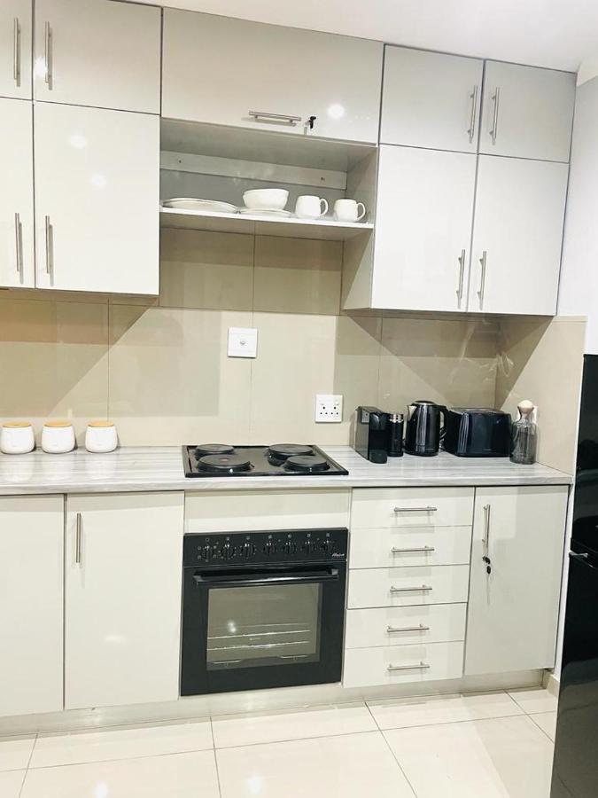 Trendy, Comfortable 1 Bedroom Apartments In Mthatha Buitenkant foto