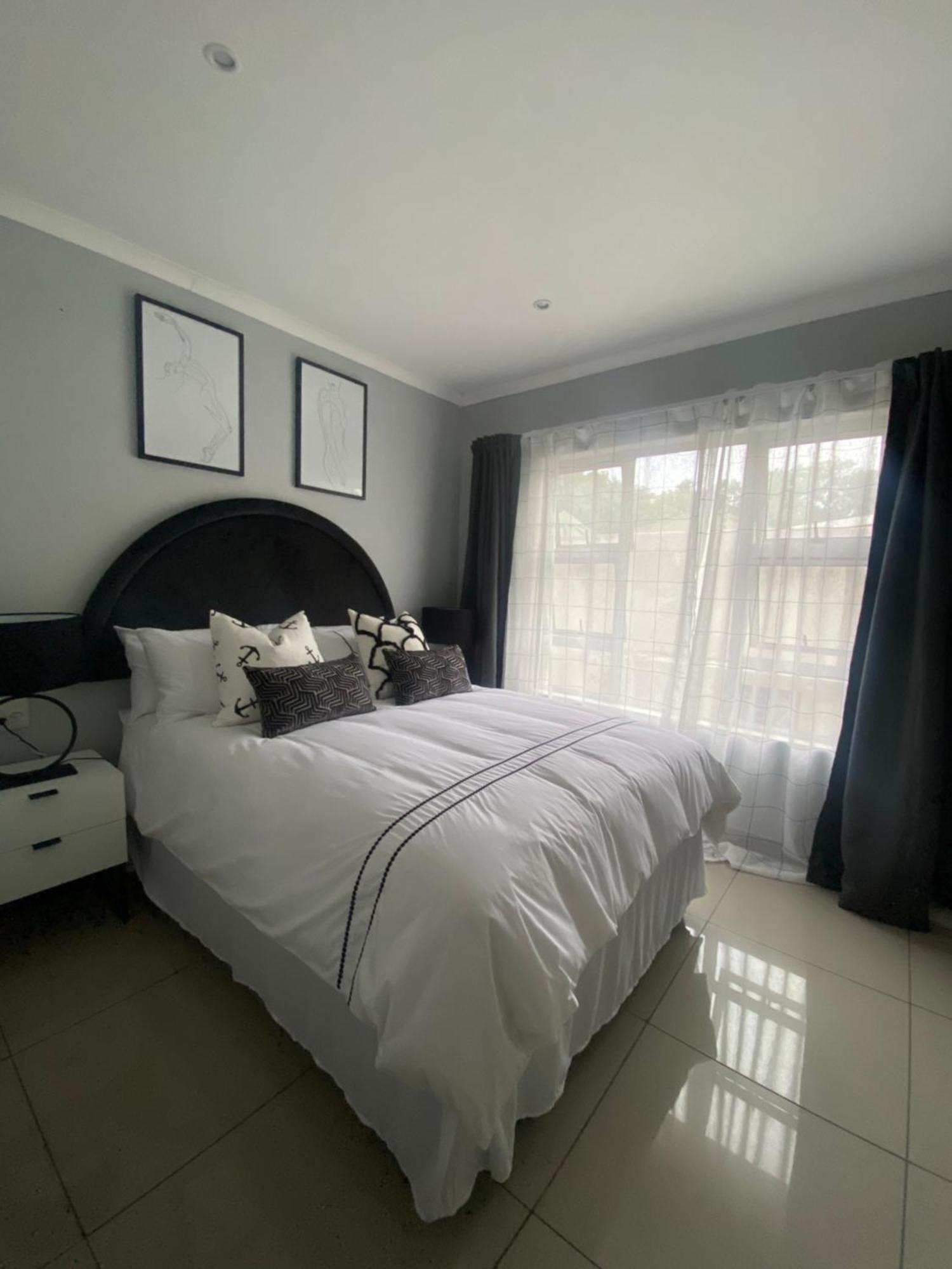 Trendy, Comfortable 1 Bedroom Apartments In Mthatha Buitenkant foto