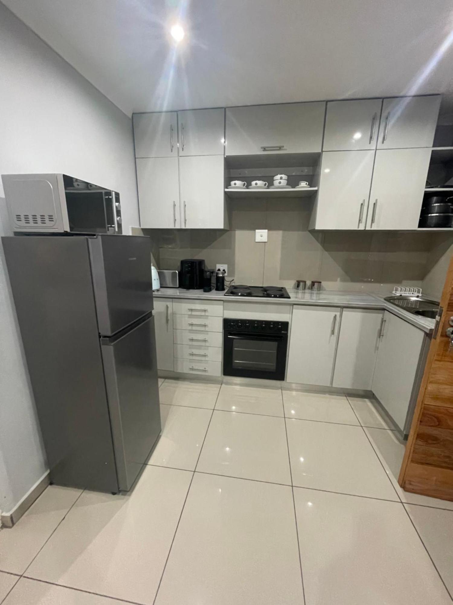 Trendy, Comfortable 1 Bedroom Apartments In Mthatha Buitenkant foto