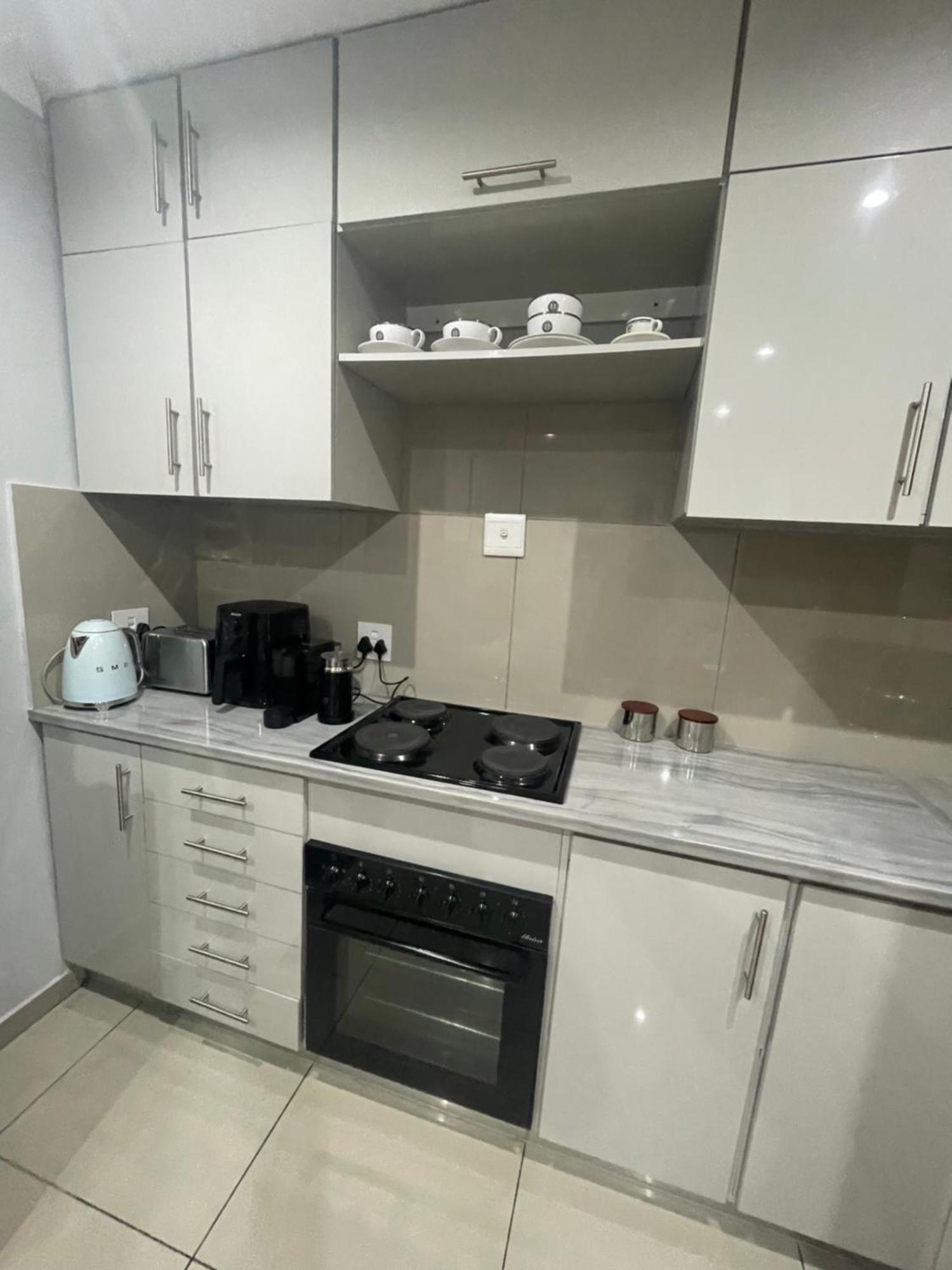 Trendy, Comfortable 1 Bedroom Apartments In Mthatha Buitenkant foto