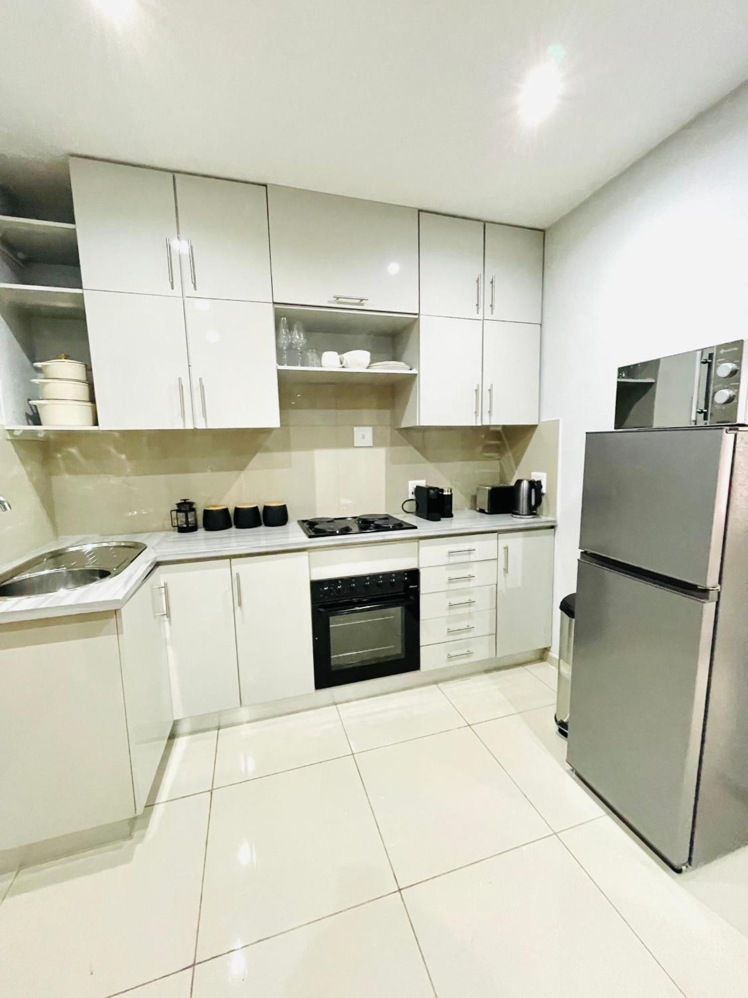 Trendy, Comfortable 1 Bedroom Apartments In Mthatha Buitenkant foto